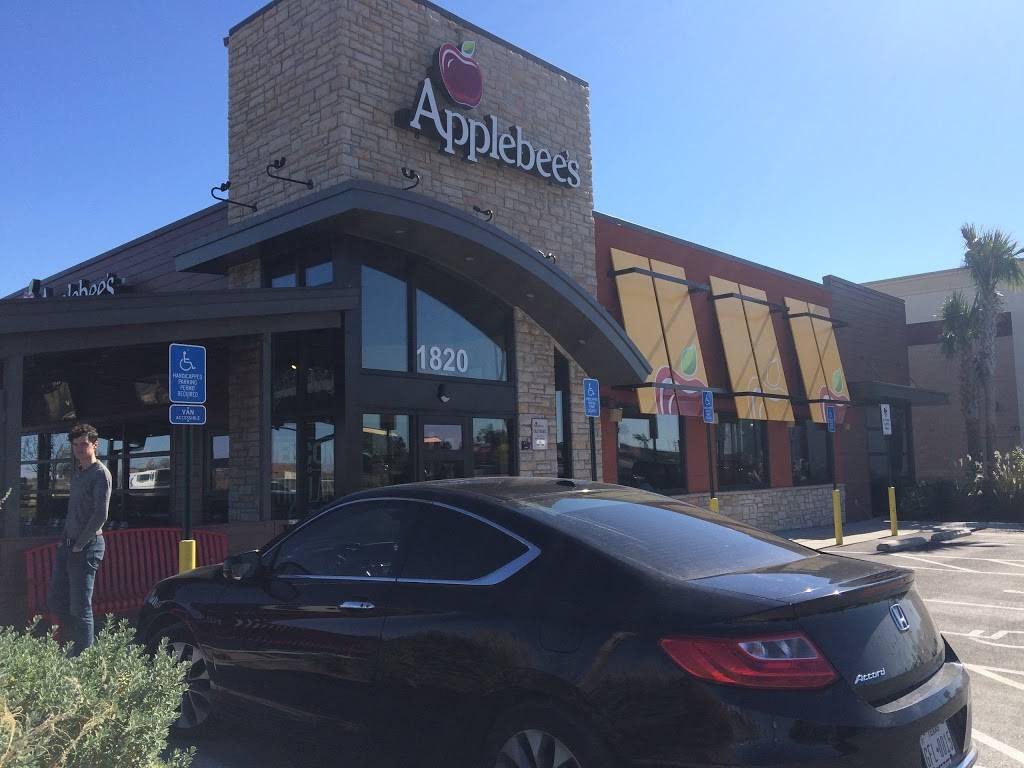 Applebees Grill + Bar | restaurant | 1820 US-181, Portland, TX 78374, USA | 3616432489 OR +1 361-643-2489