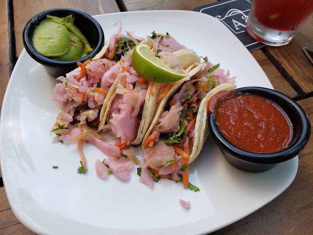 Agate Alley Bistro | restaurant | 1461 E 19th Ave, Agate Alley, Eugene, OR 97403, USA | 5414858887 OR +1 541-485-8887