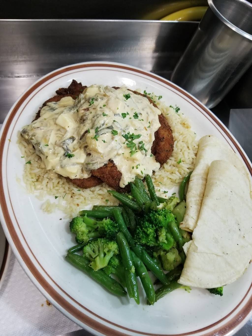 Pondfield Cafe | meal takeaway | 3 Pondfield Rd W, Yonkers, NY 10708, USA | 9143375221 OR +1 914-337-5221