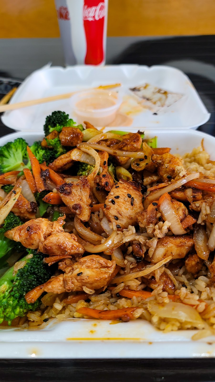 Roboto Tokyo Grill | restaurant | 3122 Mahan Dr, Tallahassee, FL 32308, USA | 8505366414 OR +1 850-536-6414