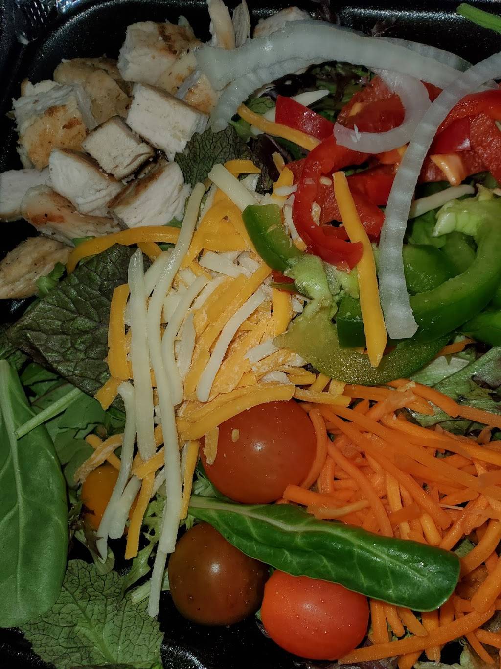 Queeneyz Kitchen | restaurant | 1716 W Howard Ln, Austin, TX 78728, USA | 7372679800 OR +1 737-267-9800