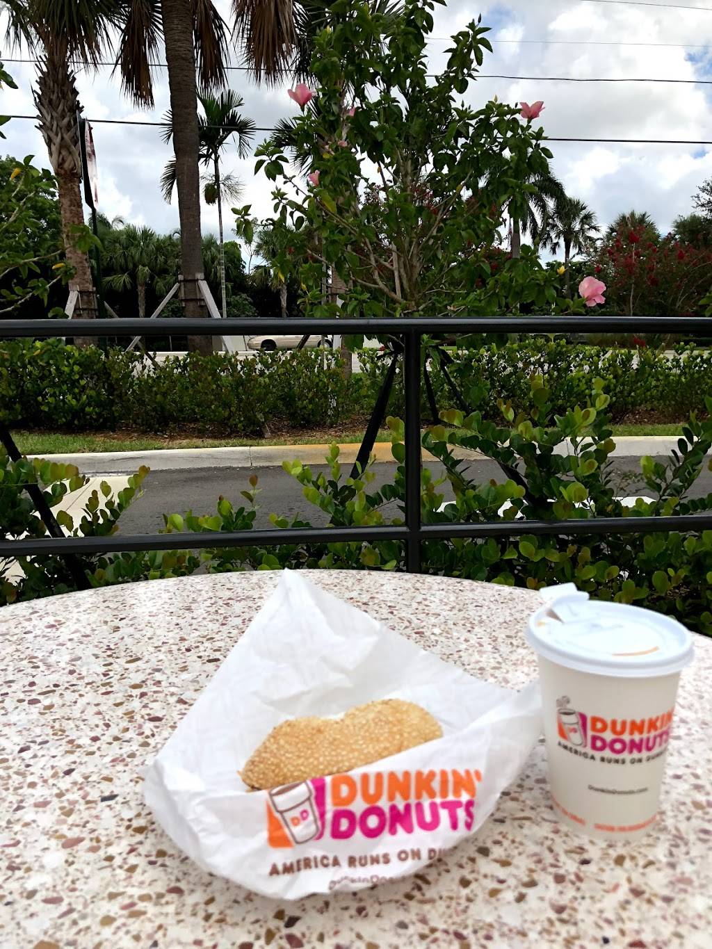 Dunkin | bakery | 3720 Coconut Creek Pkwy, Coconut Creek, FL 33066, USA | 9543662103 OR +1 954-366-2103