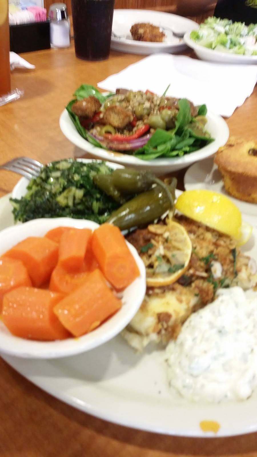 Lubys | restaurant | 926 E Hwy 67, Duncanville, TX 75137, USA | 9722987221 OR +1 972-298-7221