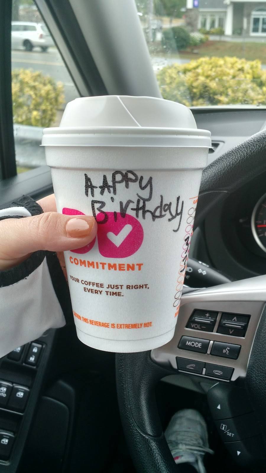 Dunkin | bakery | 7 Freetown Rd, Raymond, NH 03077, USA | 6038954764 OR +1 603-895-4764