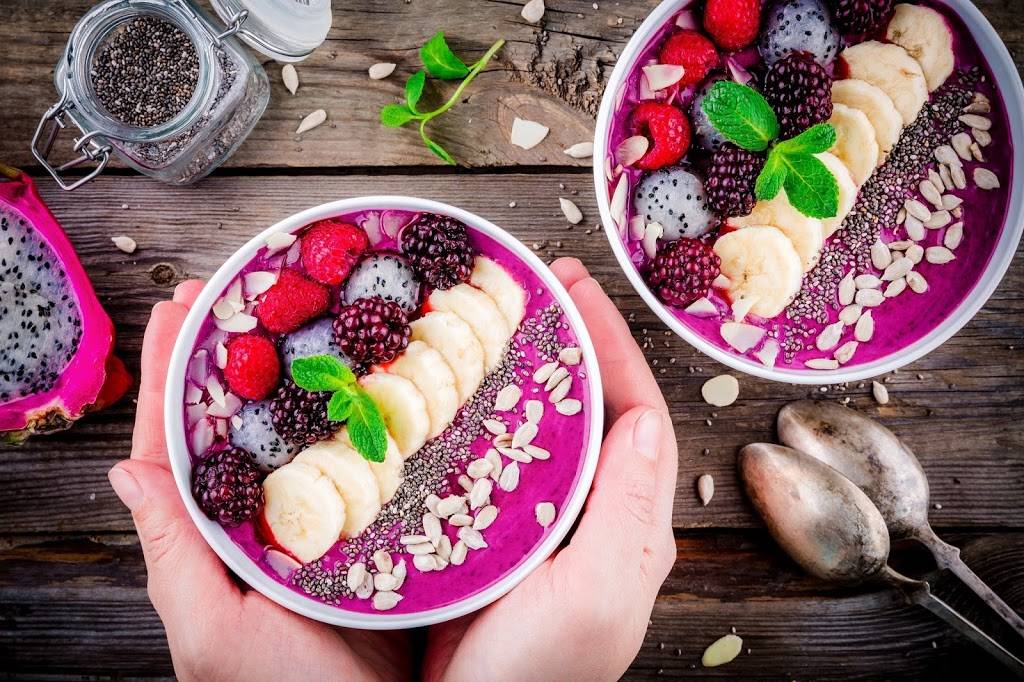 The Blended Bowl | restaurant | 300 King St E, Kitchener, ON N2G 2L3, Canada | 5192085791 OR +1 519-208-5791