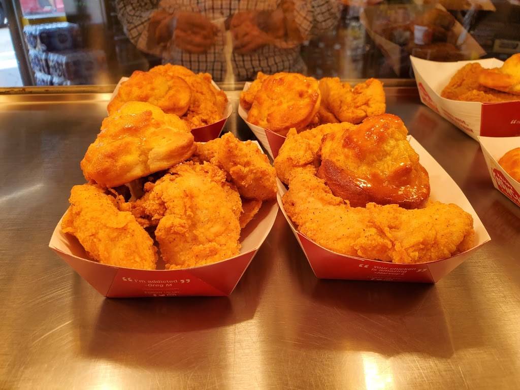 Krispy krunchy chicken | meal takeaway | 2971 W Orange Blossom Trail, Apopka, FL 32712, USA | 4078807077 OR +1 407-880-7077