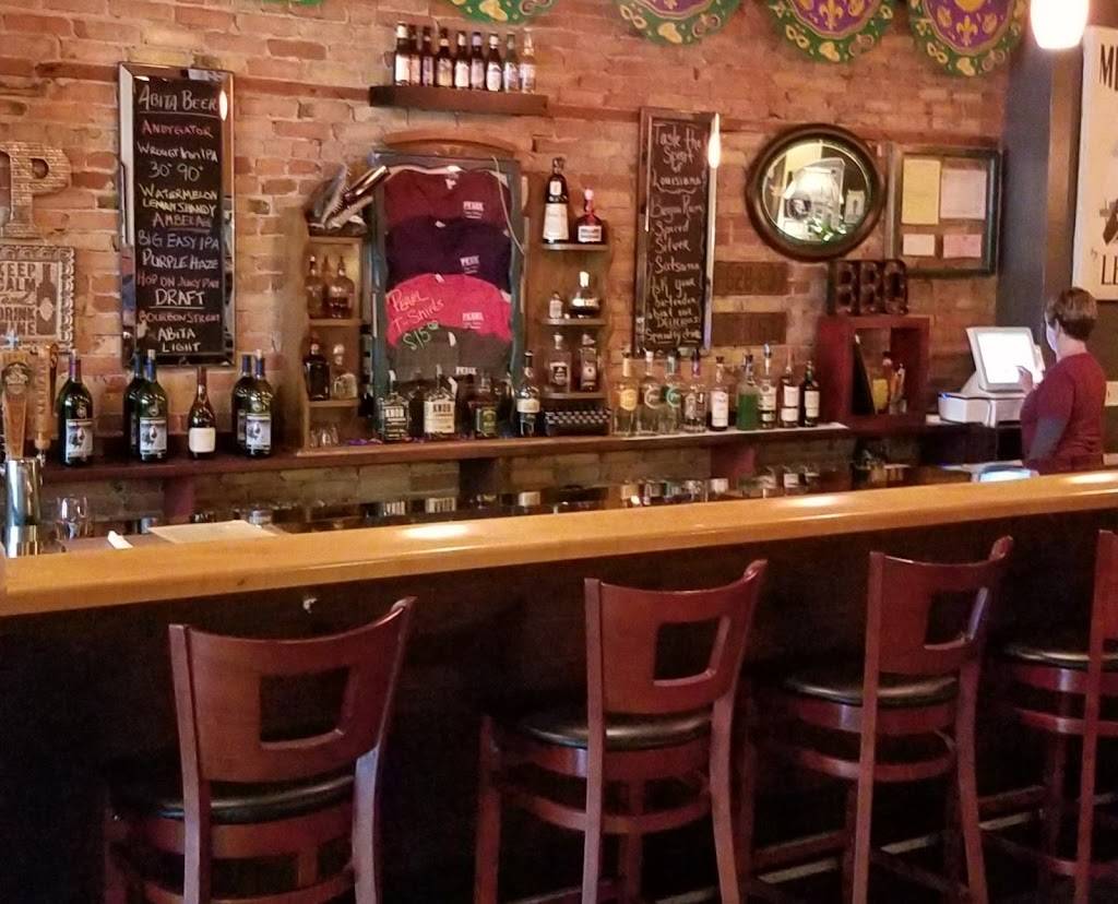 Pearl eatery - drinkery | restaurant | 525 1st St, Menominee, MI 49858, USA | 9063524214 OR +1 906-352-4214