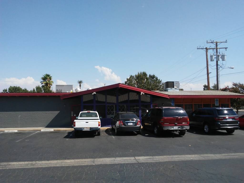New L & D Chinese Buffet | restaurant | 256 W Henderson Ave, Porterville, CA 93257, USA | 5597930885 OR +1 559-793-0885