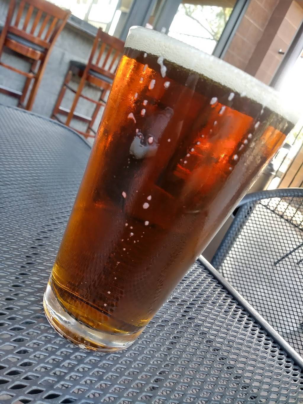 Rosatis Pizza Sports Pub | restaurant | 1225, 1729 N Dysart Rd, Avondale, AZ 85392, USA | 6024551000 OR +1 602-455-1000