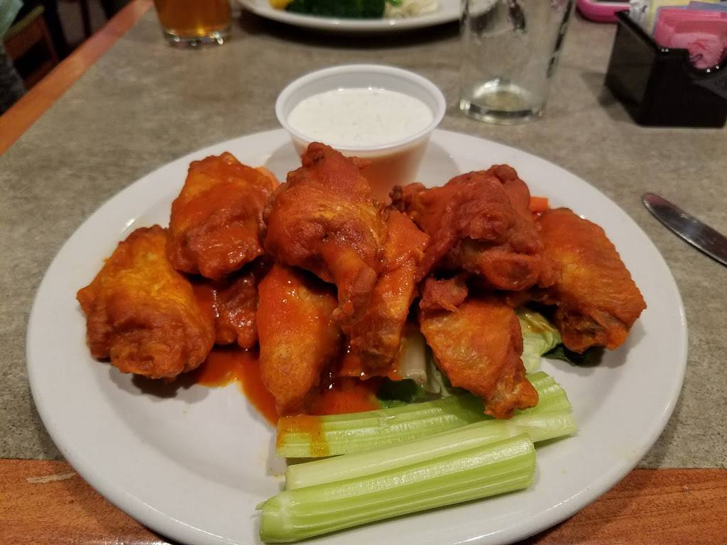 CreekView Grill | restaurant | 9650 Antler Creek Dr #115, Peyton, CO 80831, USA | 7194941900 OR +1 719-494-1900