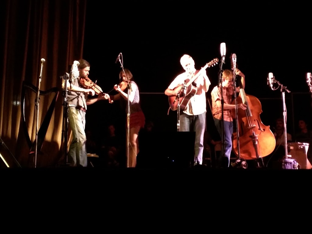 Weed Palace Theater | restaurant | 192 Main St, Weed, CA 96094, USA | 5303402262 OR +1 530-340-2262