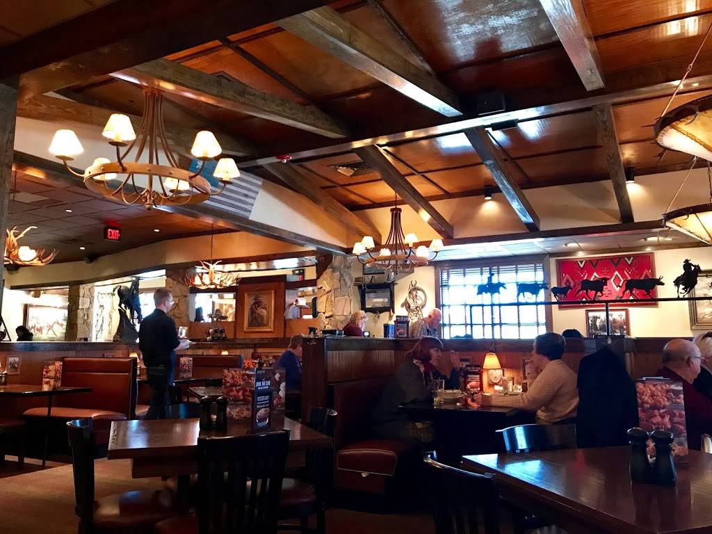 LongHorn Steakhouse | meal takeaway | 1110 Town Square Rd, Pottstown, PA 19465, USA | 6107189505 OR +1 610-718-9505