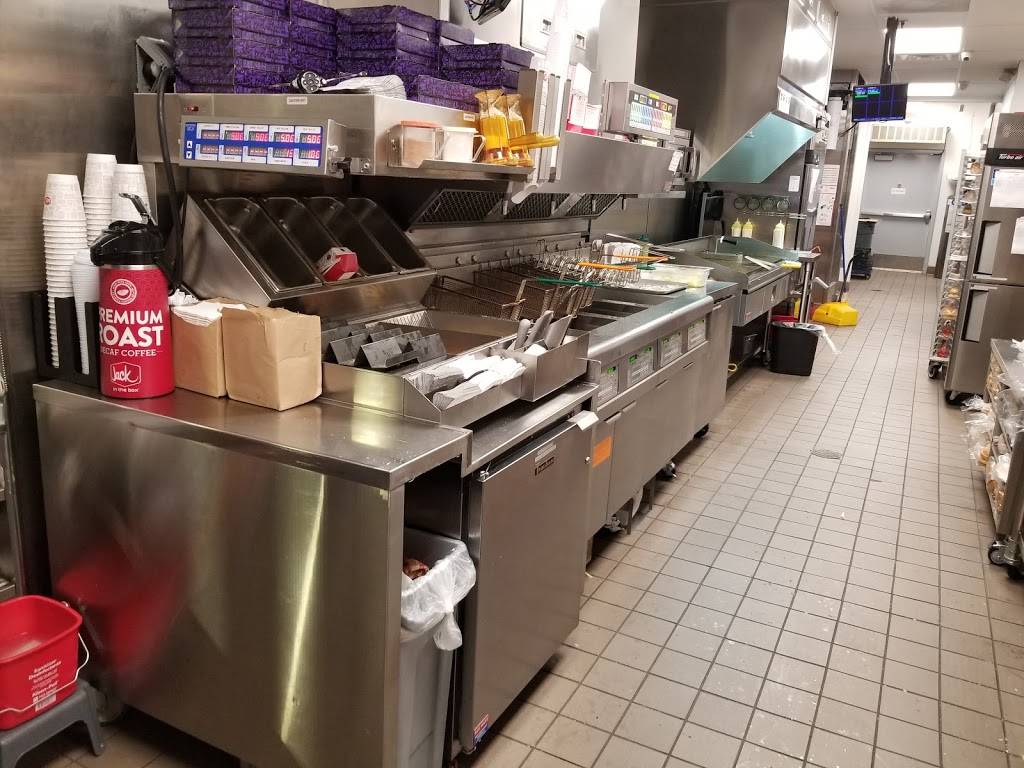 Jack in the Box | restaurant | 515 Airport Fwy, Irving, TX 75062, USA | 9722526577 OR +1 972-252-6577