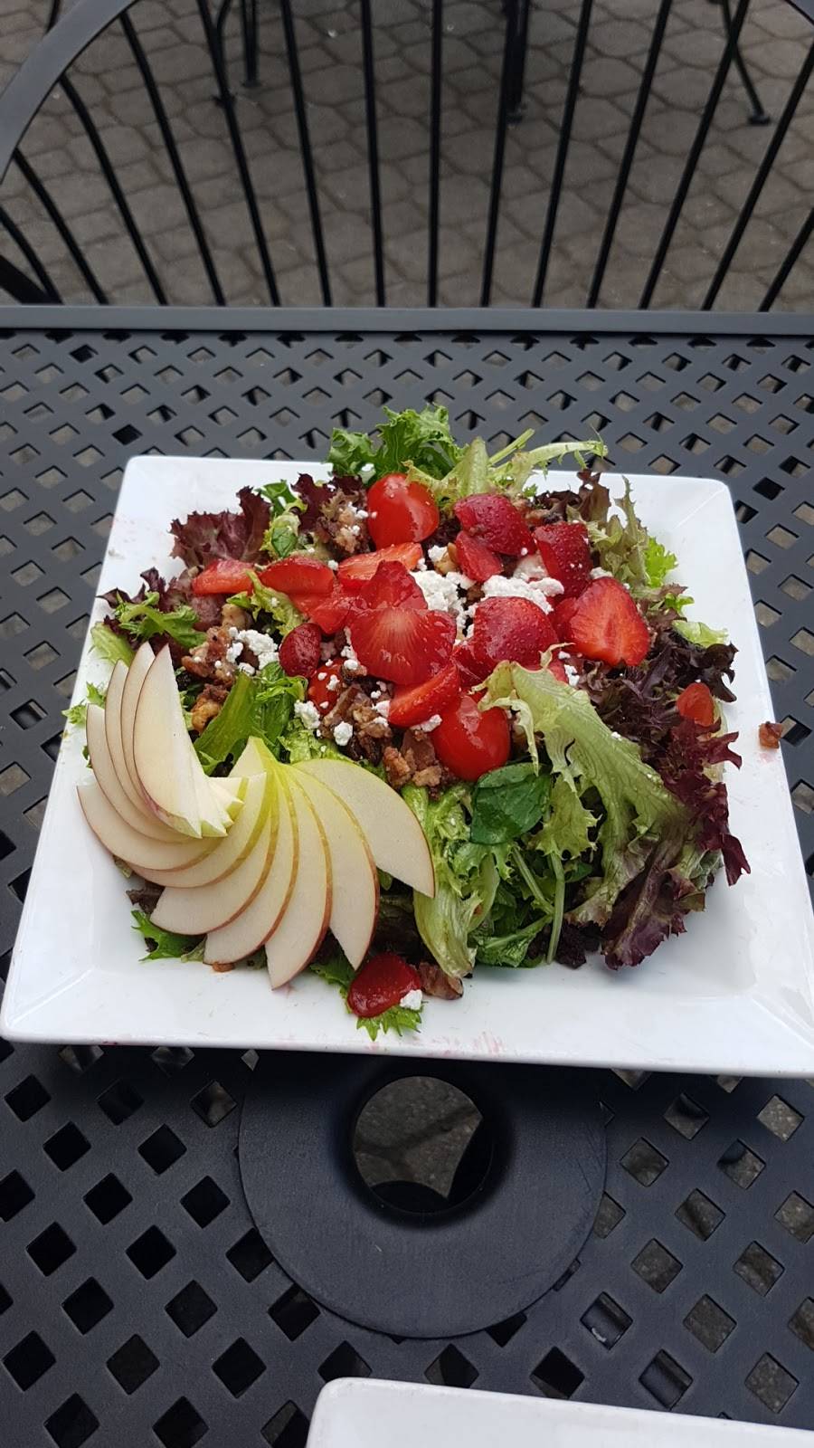 The Skinny Pancake | bakery | 60 Lake St, Burlington, VT 05401, USA | 8025400188 OR +1 802-540-0188