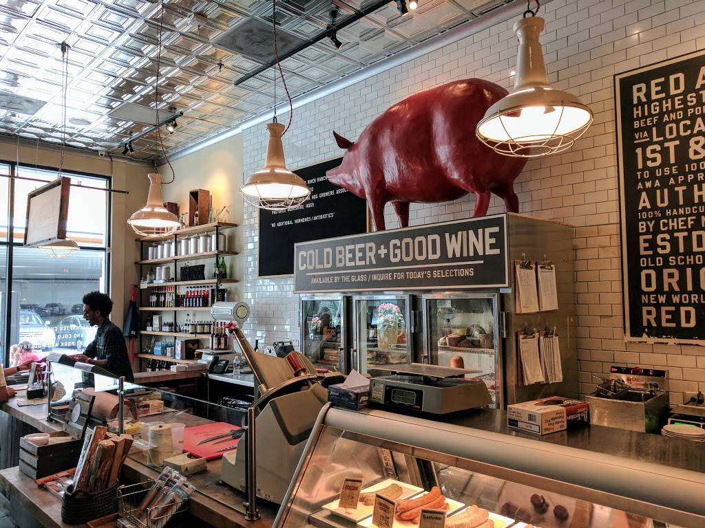 Red Apron | restaurant | 8298 Glass Alley, Fairfax, VA 22031, USA | 7036763550 OR +1 703-676-3550