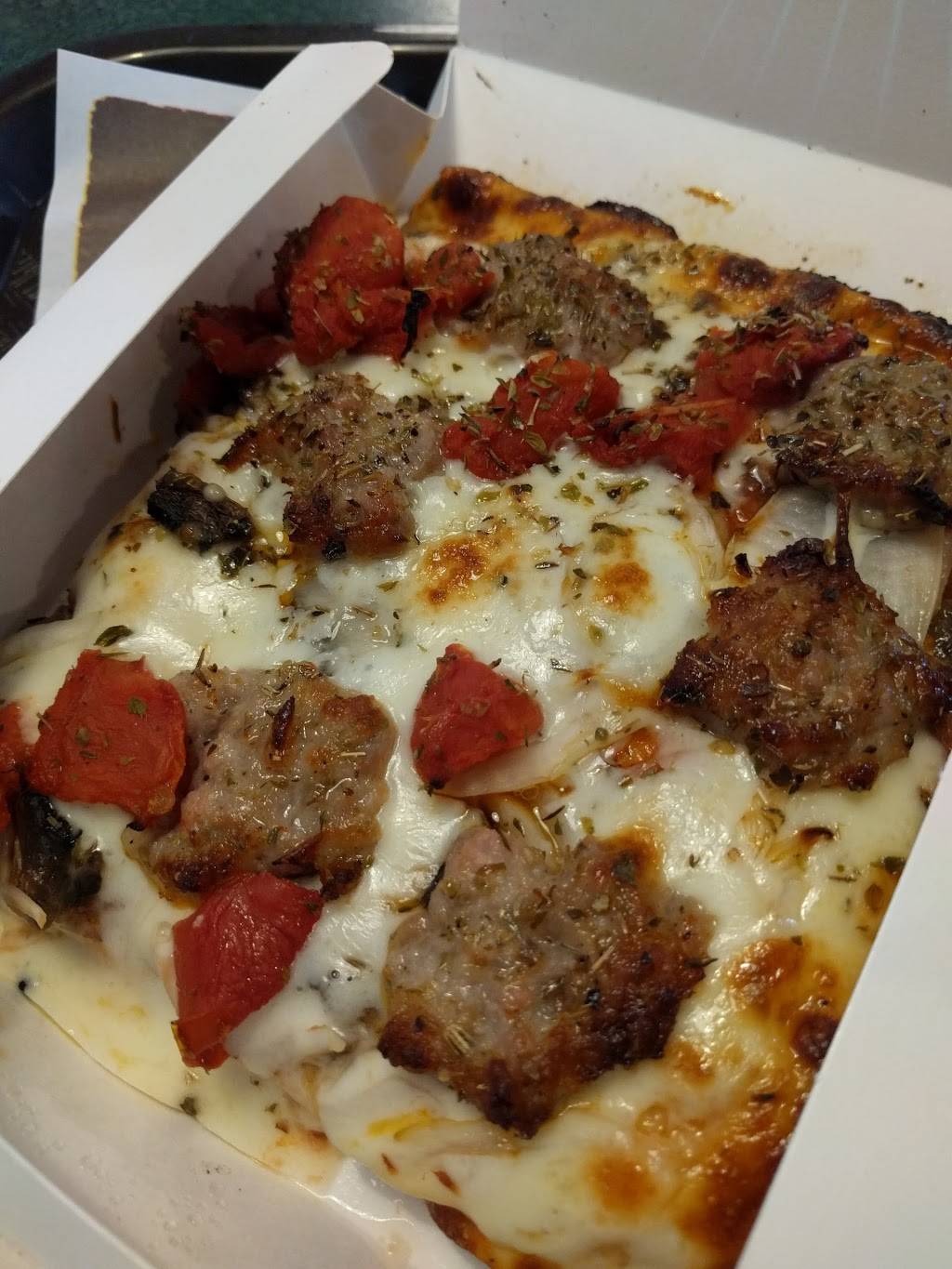 Rocky Rococo Pizza and Pasta | restaurant | 7540 Brooklyn Blvd, Brooklyn Park, MN 55443, USA | 7635605451 OR +1 763-560-5451