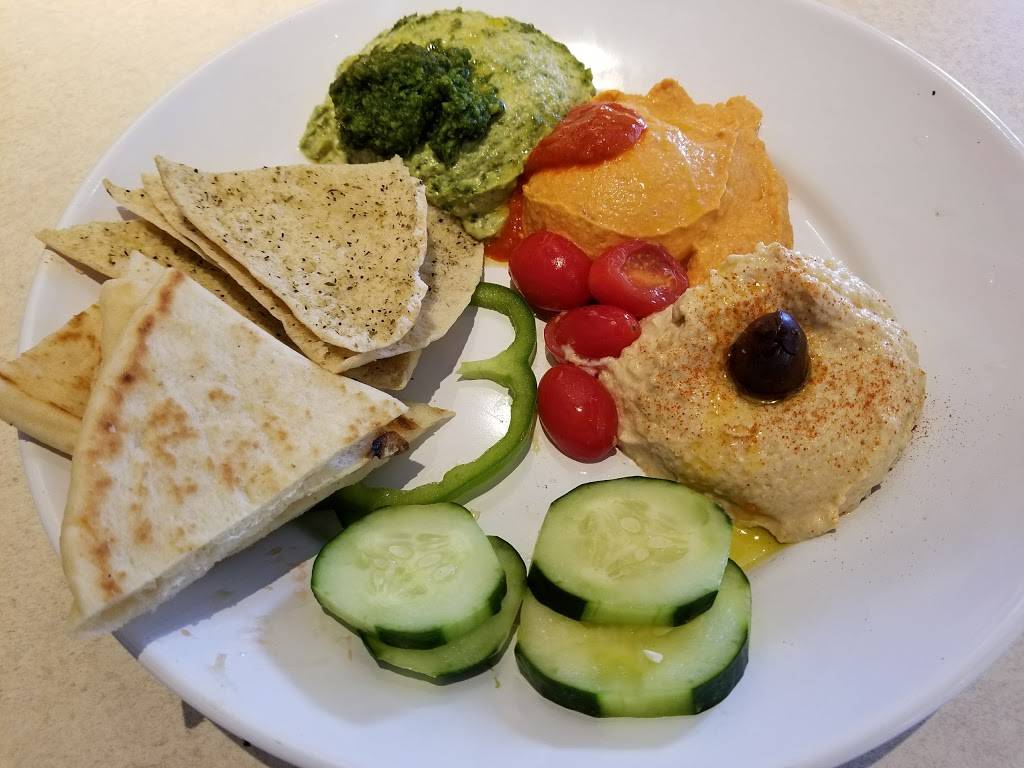 Zoës Kitchen | restaurant | 2031 Colonial Ave SW, Roanoke, VA 24015, USA | 5409040399 OR +1 540-904-0399