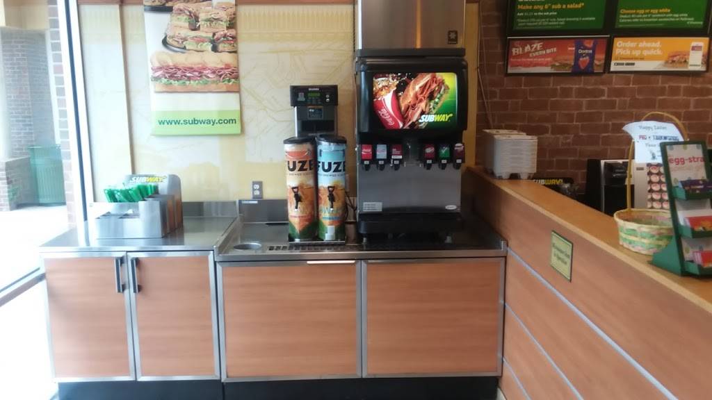 Subway Restaurants | restaurant | 5839 SW 75th Street Suite 107 Phase IIA, Tower Square Shopping Center, Gainesville, FL 32608, USA | 3523777178 OR +1 352-377-7178