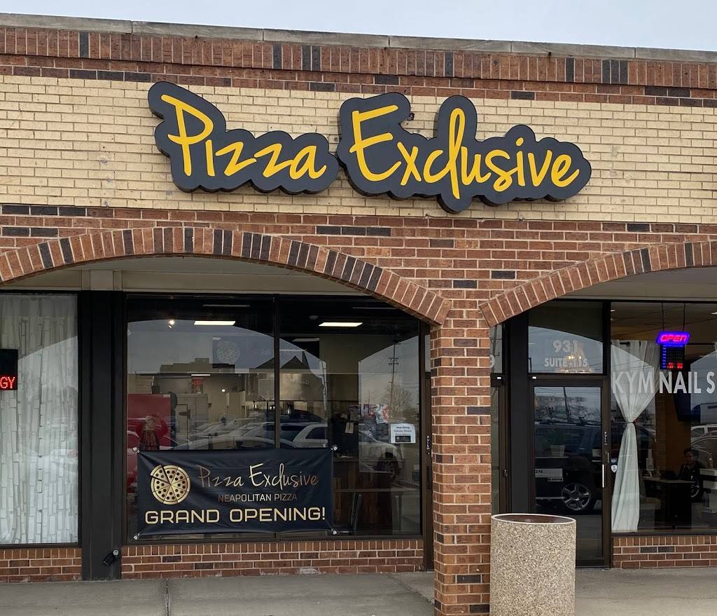 Pizza Exclusive | meal takeaway | 931 W 75th St Suite 119, Naperville, IL 60565, USA | 6308579601 OR +1 630-857-9601