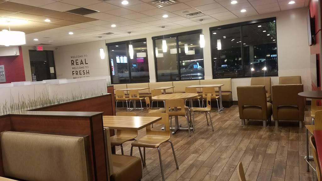 Wendys | restaurant | 4320 Watt Ave, Sacramento, CA 95821, USA | 9164829404 OR +1 916-482-9404