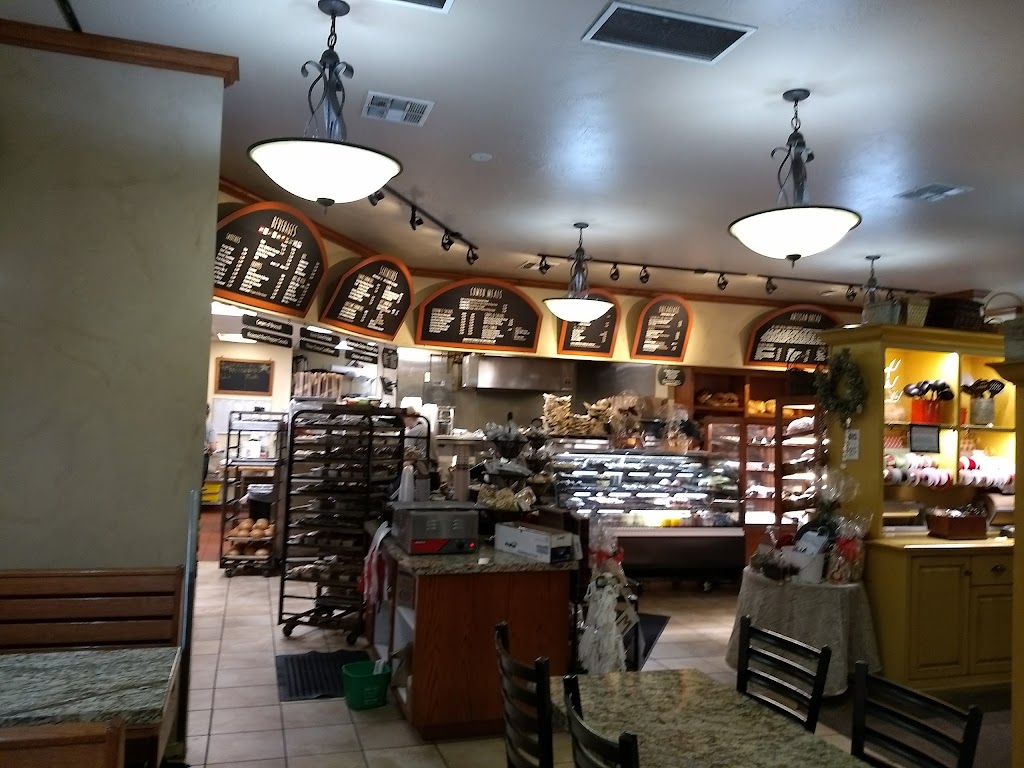 Kneaders Bakery & Cafe | bakery | 199 N Bluff St, St. George, UT 84770, USA | 4357679450 OR +1 435-767-9450