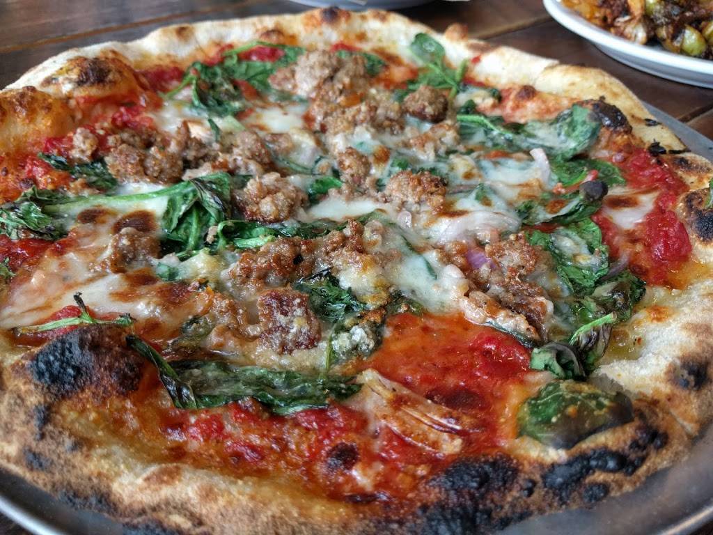 Live Fire Pizza | restaurant | 610 1st St, Napa, CA 94558, USA | 7073463993 OR +1 707-346-3993