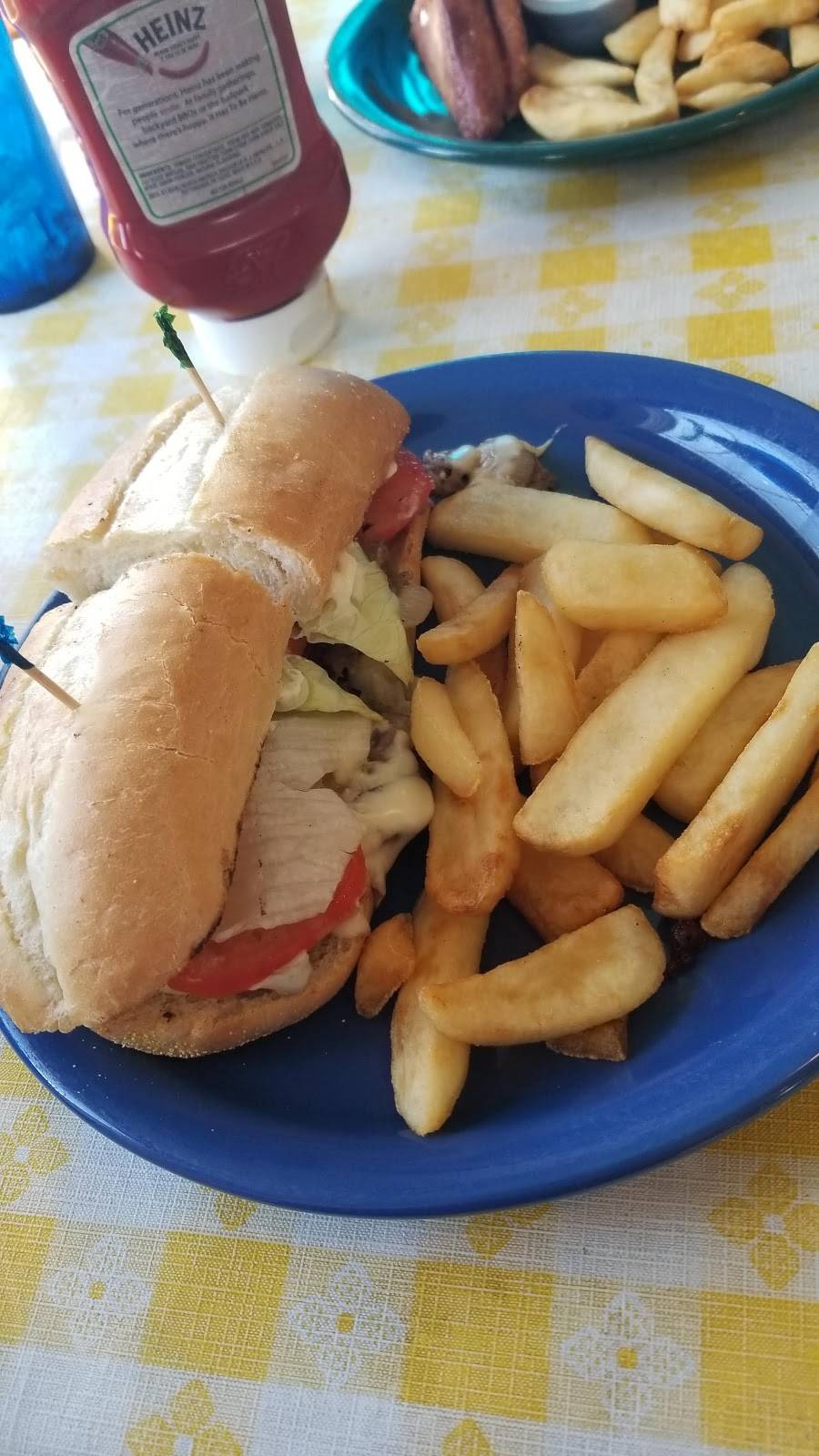 Cloud 9 Cafe | restaurant | 2960 Airport Rd, Davella, KY 41214, USA | 6062982799 OR +1 606-298-2799