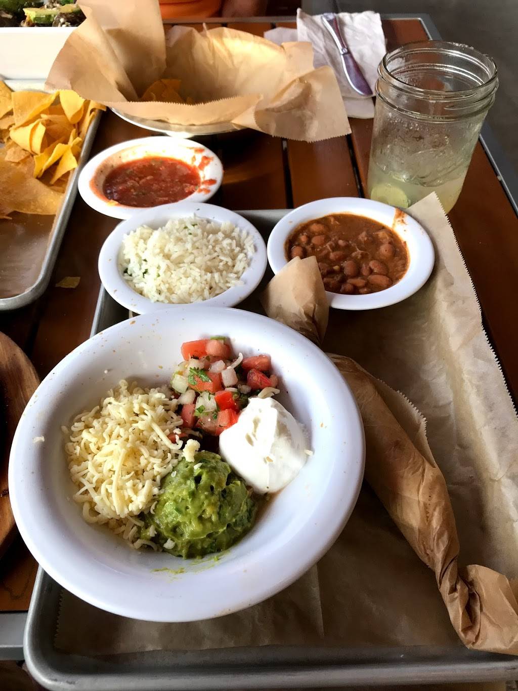 Tequila Mama Taqueria | restaurant | 340 Town Center Ave, Suwanee, GA 30024, USA | 6784563131 OR +1 678-456-3131