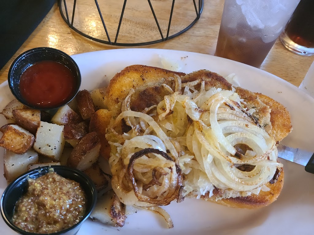 Bären Haus | restaurant | 901 Front St, Leavenworth, WA 98826, USA | 5095484535 OR +1 509-548-4535