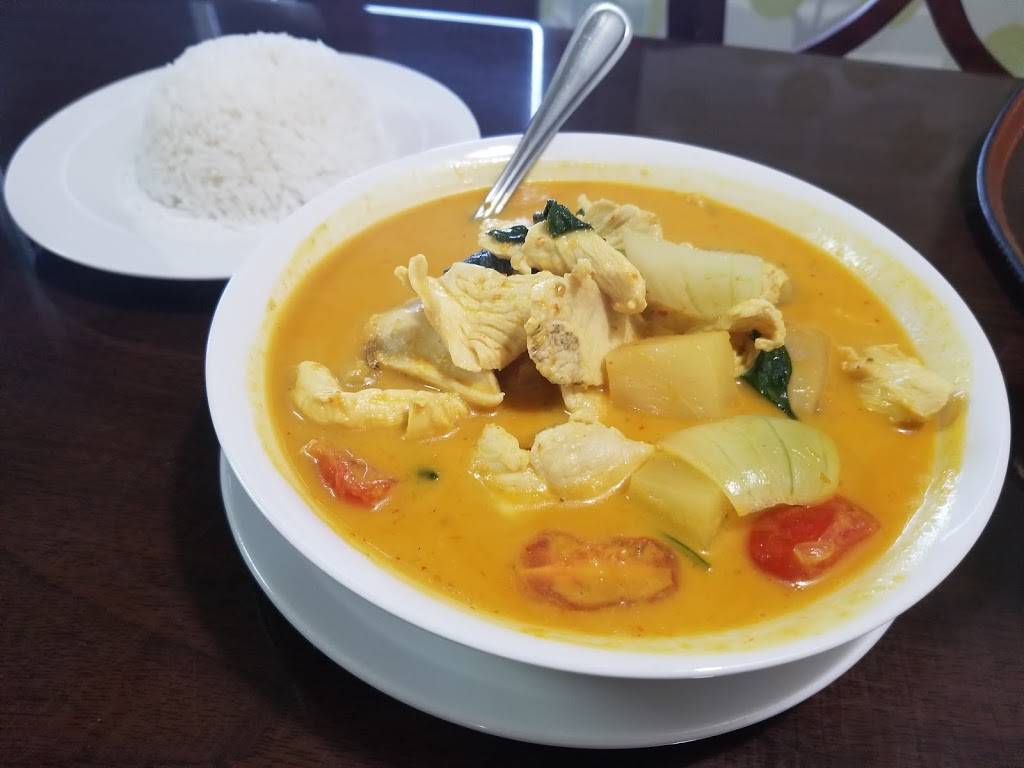 Thai Basil | restaurant | 486 Newport Ave, Pawtucket, RI 02861, USA | 4017297423 OR +1 401-729-7423