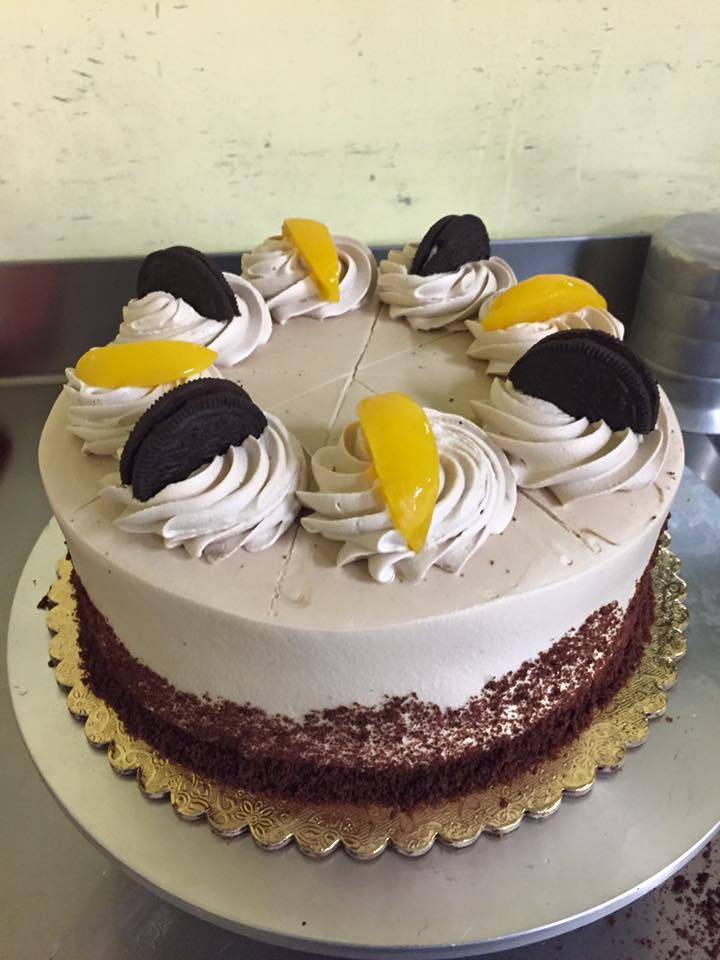 Panadería Y Pizzeria La Mexicana | bakery | 411 S Azusa Ave, La Puente, CA 91744, USA | 6269652178 OR +1 626-965-2178