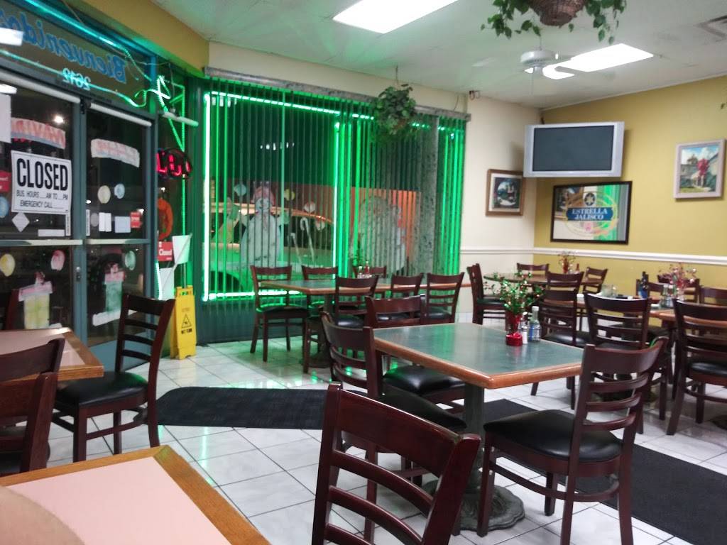 La Concha | restaurant | 2612 E Anaheim St, Long Beach, CA 90804, USA | 5624389499 OR +1 562-438-9499