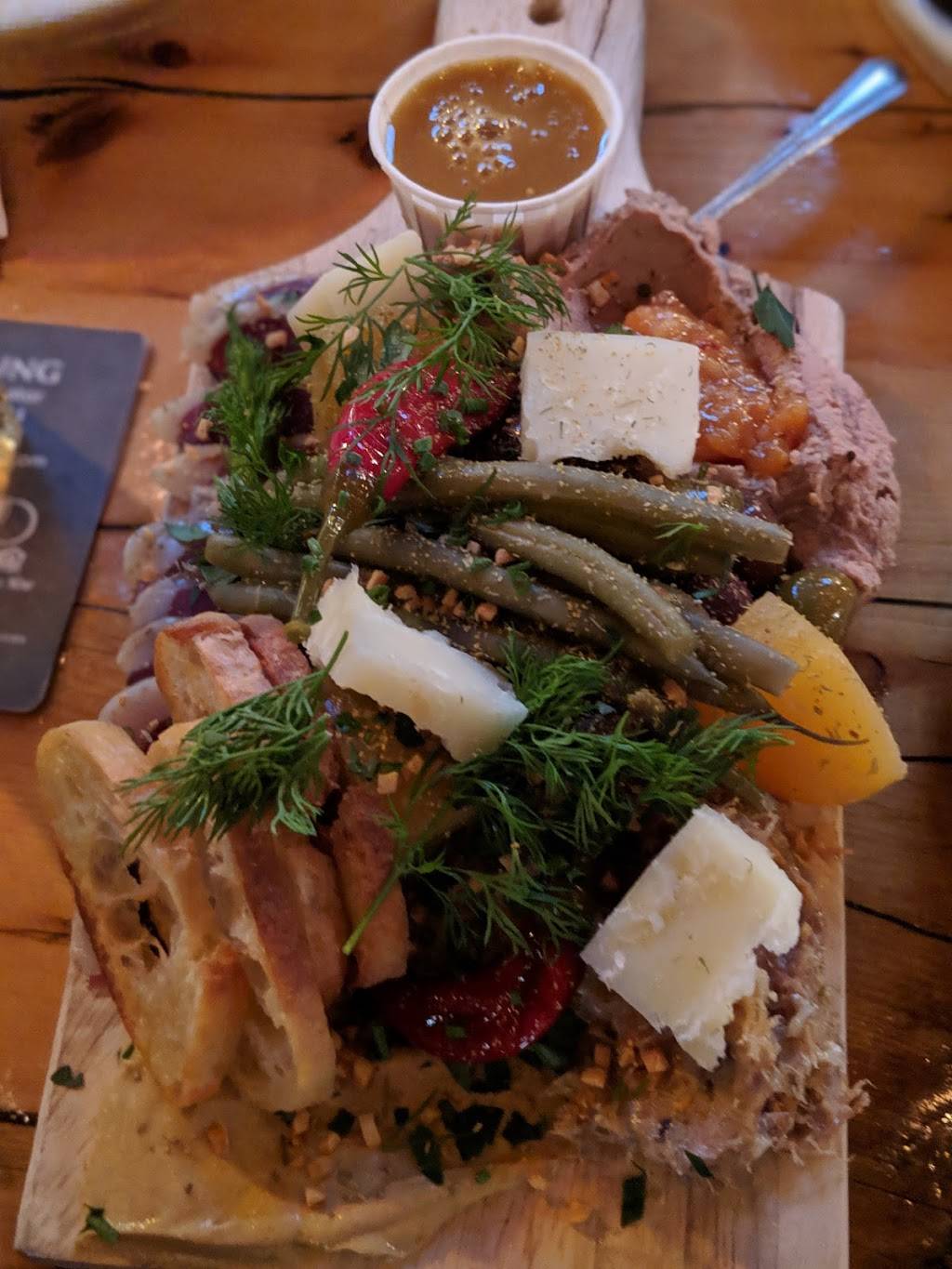 Lost & Found Bar & Kitchen | restaurant | 942 Broadway, Albany, NY 12207, USA | 5186940670 OR +1 518-694-0670