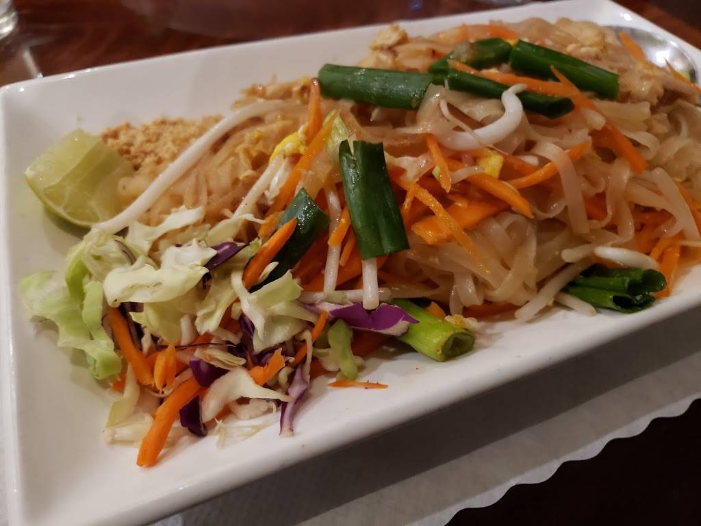 Buddha Thai Kitchen | meal takeaway | 21037 Calistoga Rd, Middletown, CA 95461, USA | 7079878276 OR +1 707-987-8276