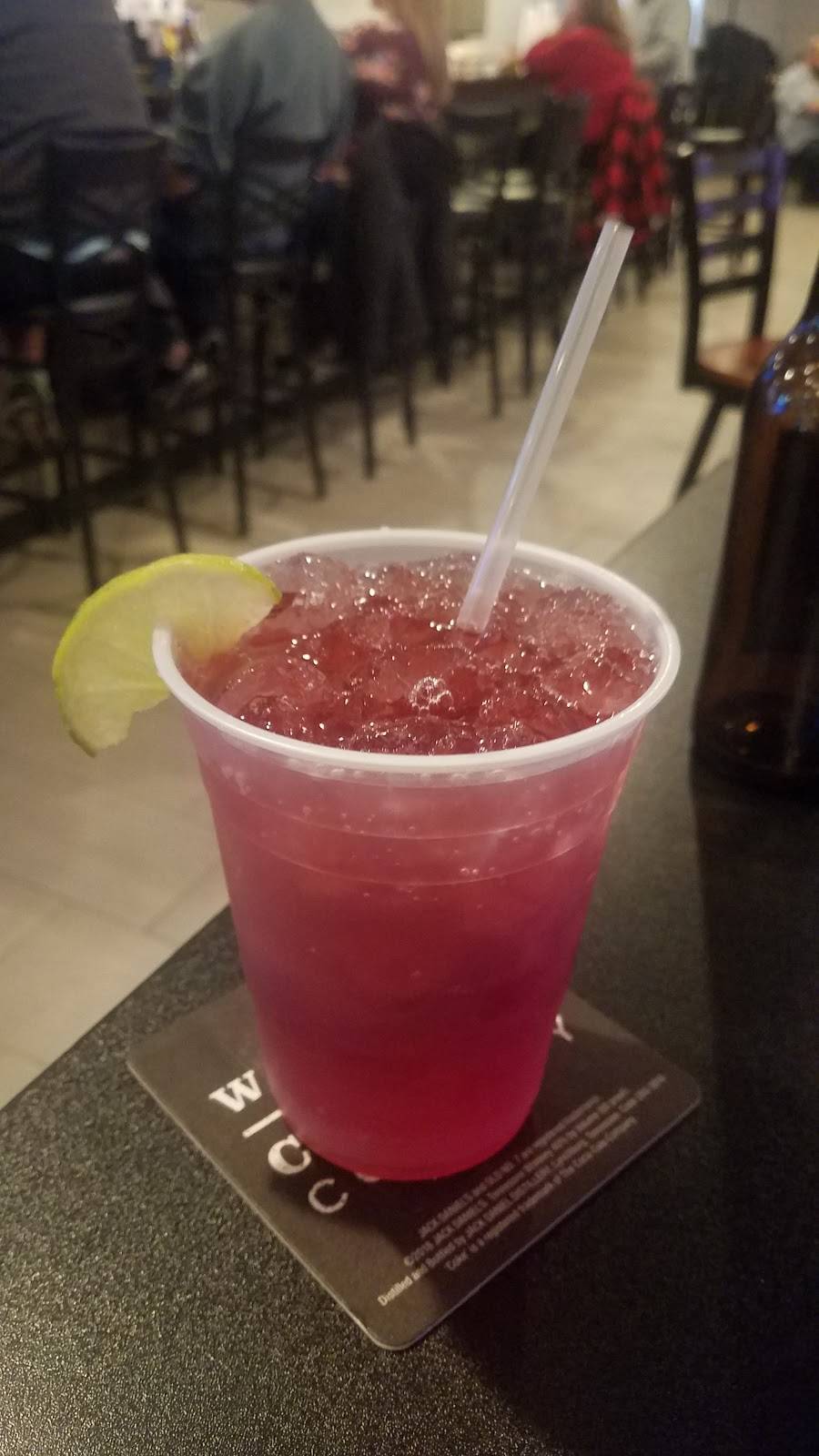 Captains Cafe | restaurant | 2843 Eastern Blvd, Middle River, MD 21220, USA | 4106870690 OR +1 410-687-0690