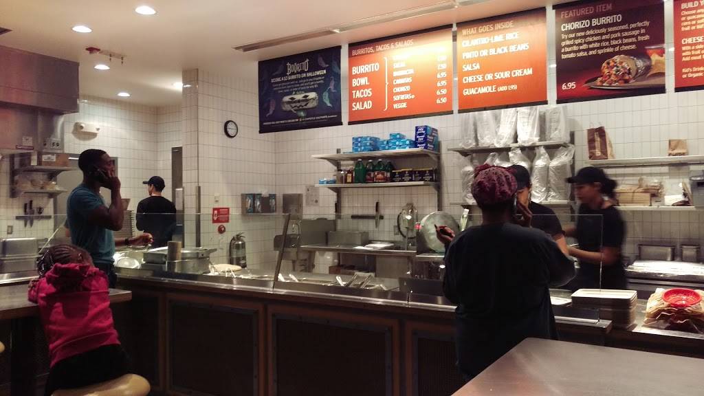 Chipotle Mexican Grill | restaurant | 836 Eden Way N, Chesapeake, VA 23320, USA | 7573613911 OR +1 757-361-3911