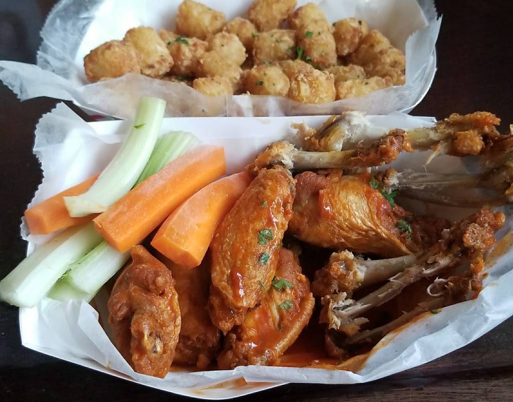 Wills Northwoods Inn | restaurant | 3030 N Racine Ave, Chicago, IL 60657, USA | 7735284400 OR +1 773-528-4400