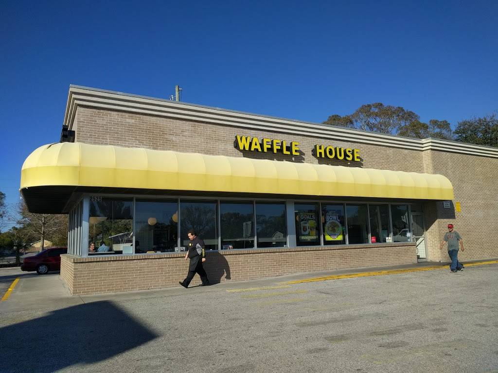 Waffle House | meal takeaway | 2525 54th Ave N, St. Petersburg, FL 33714, USA | 7275274027 OR +1 727-527-4027