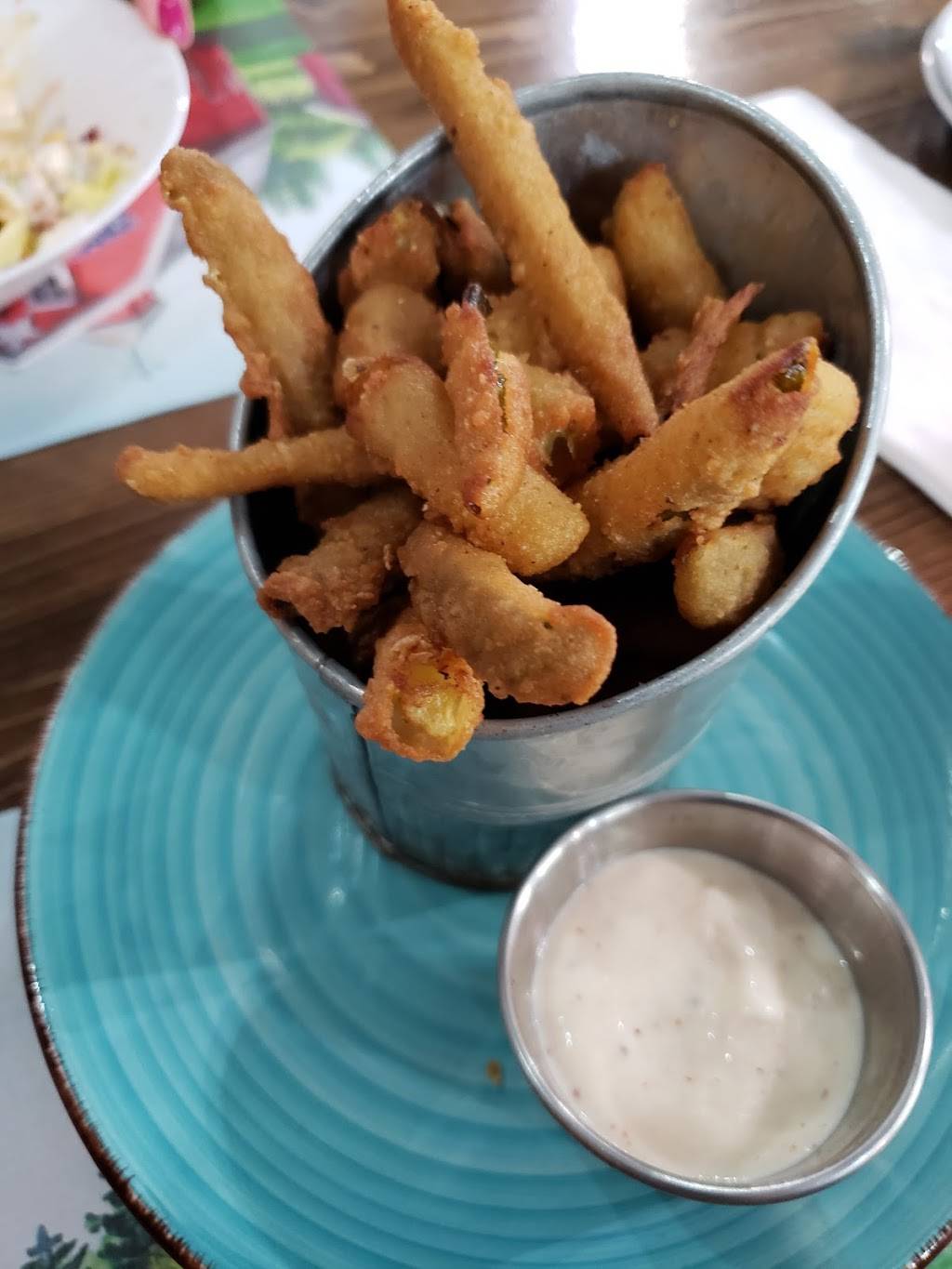 The Mason Jar | restaurant | 241 N Liberty St, Lowell, IN 46356, USA | 2192255222 OR +1 219-225-5222