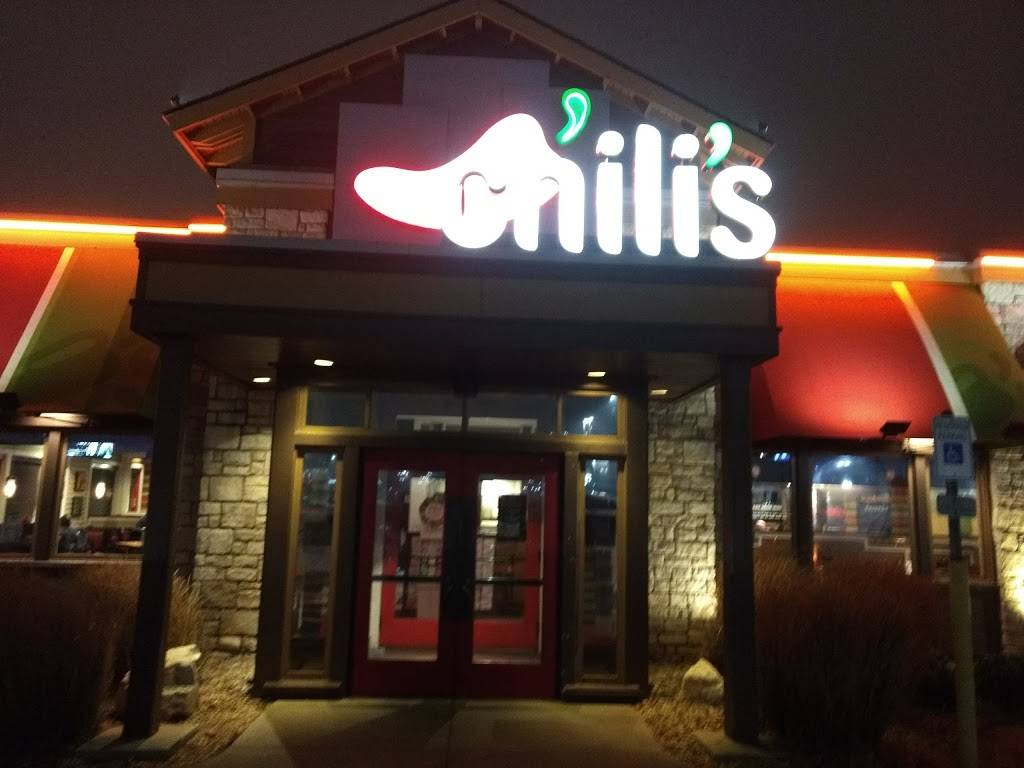 Chilis | meal takeaway | 901 West End Pointe Dr, Yukon, OK 73099, USA | 4053503796 OR +1 405-350-3796