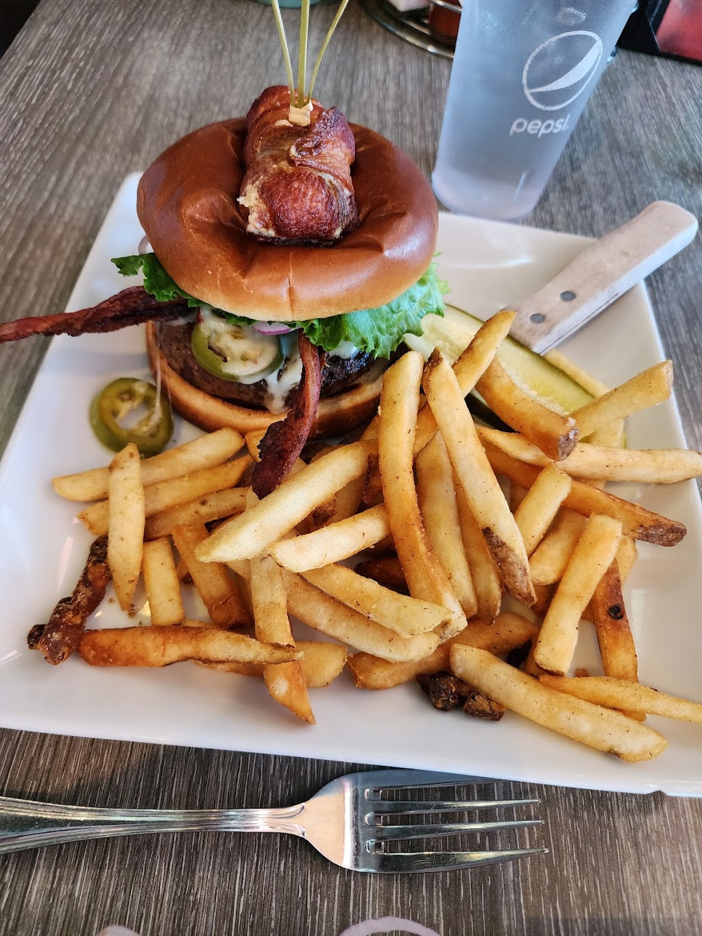 South Hill Grill | restaurant | 2911 E 57th Ave #7034, Spokane, WA 99223, USA | 5094554400 OR +1 509-455-4400