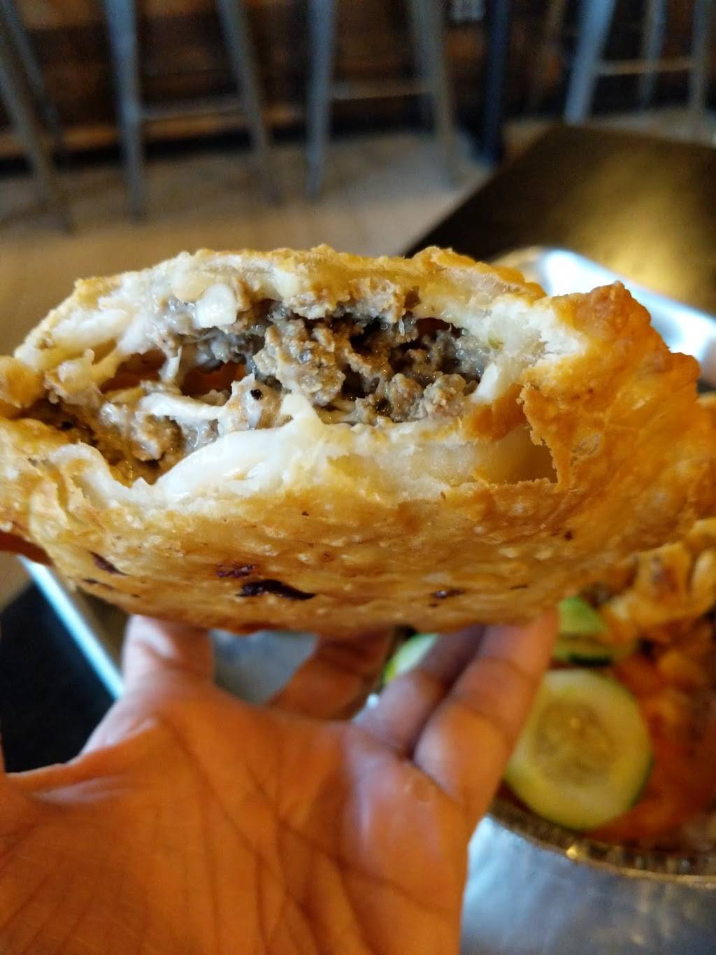 Mama Ana’s Empanadas | restaurant | 590 Union Blvd, Totowa, NJ 07512, USA | 8622644444 OR +1 862-264-4444