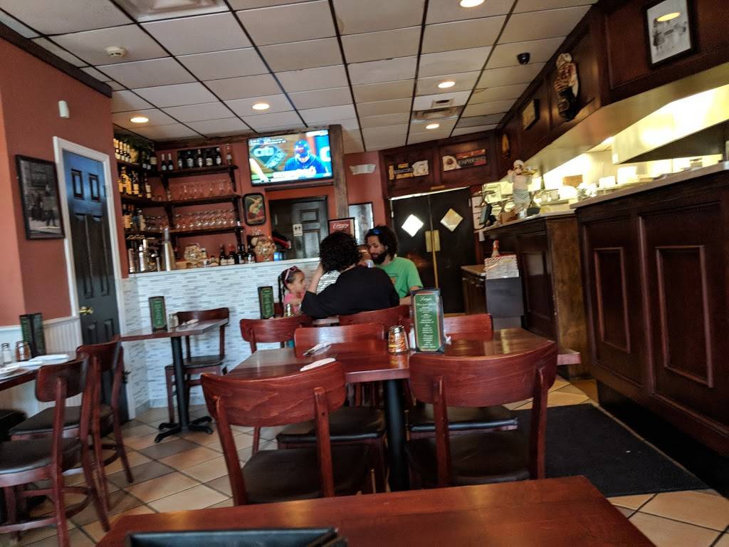 Luigis Restaurant | restaurant | 968 High Ridge Rd, Stamford, CT 06905, USA | 2033298848 OR +1 203-329-8848