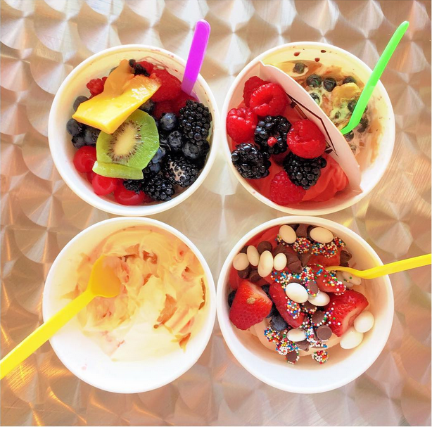 Zoyo Neighborhood Yogurt | restaurant | 4740 E Shea Blvd #108, Phoenix, AZ 85028, USA | 6027652448 OR +1 602-765-2448