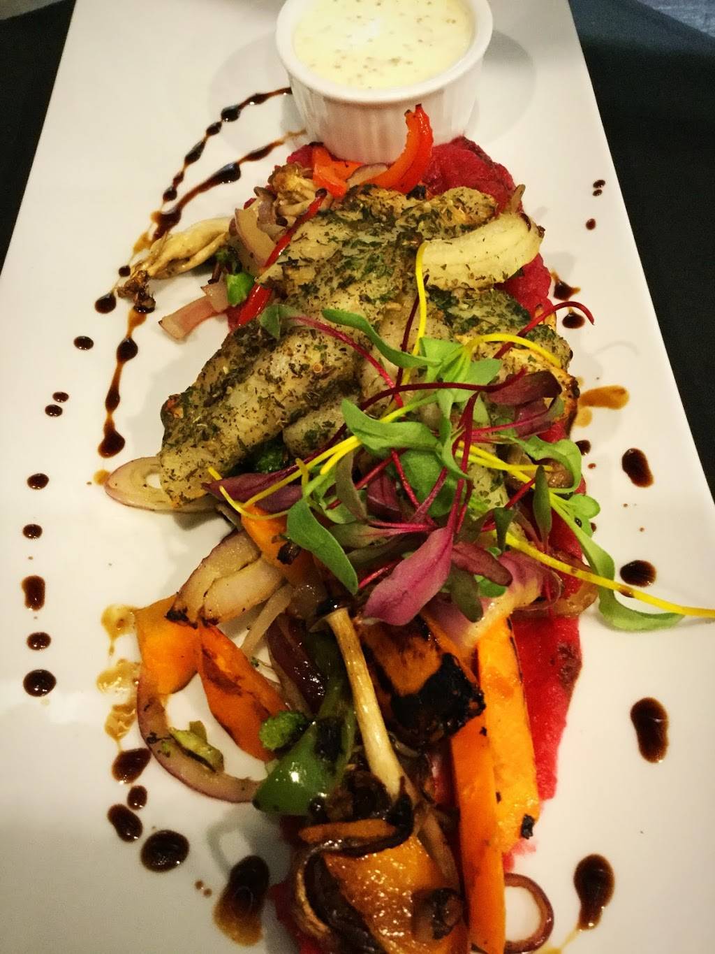 Restaurant LOdika | restaurant | 1116 Boulevard Saint-Joseph, Drummondville, QC J2C 2C7, Canada | 8198508221 OR +1 819-850-8221