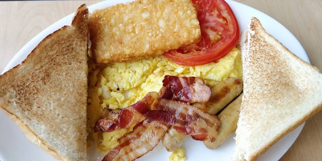 A&W Canada | restaurant | 1830 Merivale Rd, Nepean, ON K2G 1E6, Canada | 6132289714 OR +1 613-228-9714