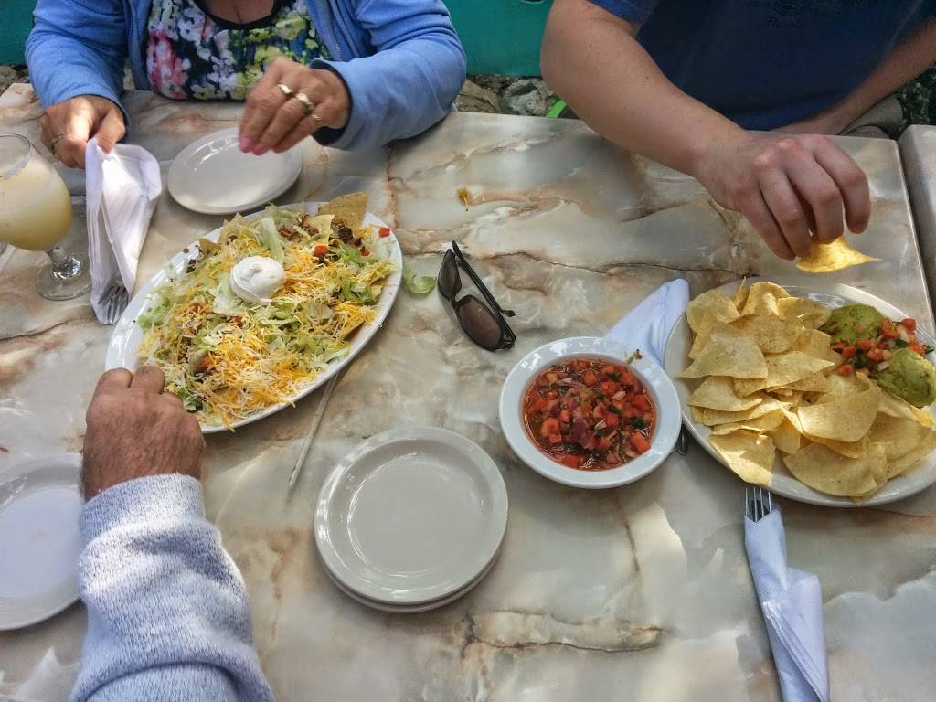 Cantina Captiva | restaurant | 14970 Captiva Dr, Captiva, FL 33924, USA | 2394720248 OR +1 239-472-0248