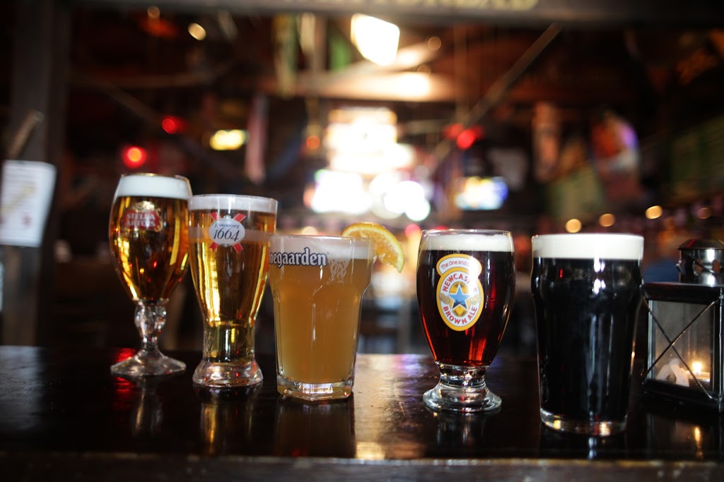 Crown & Anchor British Pub | restaurant | 1350 E Tropicana Ave, Las Vegas, NV 89119, USA | 7027398676 OR +1 702-739-8676