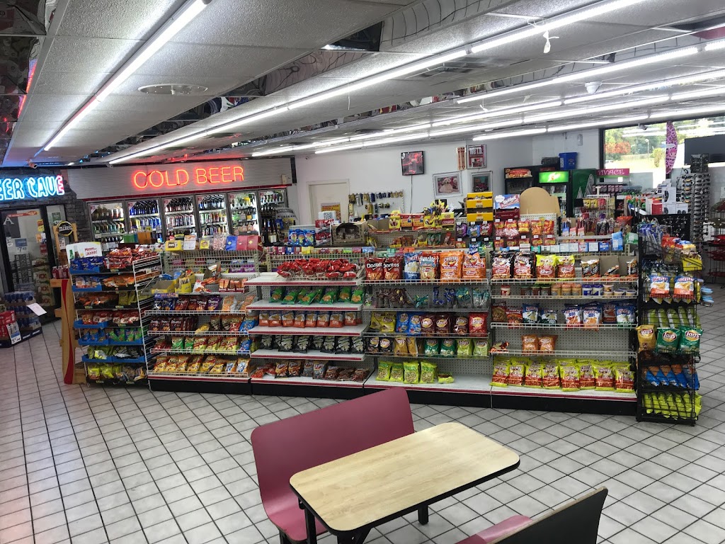 Blues Mart | restaurant | 803 highway 82 East, Indianola, MS 38751, USA | 6628841030 OR +1 662-884-1030