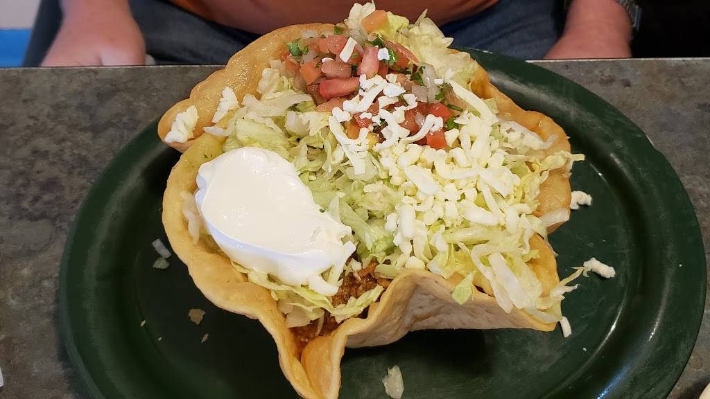 Agave | restaurant | 901 Safari Dr, Columbia, MO 65202, USA | 5732565611 OR +1 573-256-5611